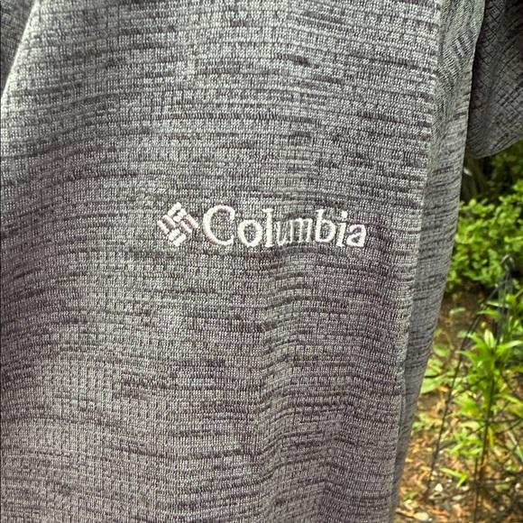 Columbia Women's Charcoal Hooded Jacket - Picture 2 of 12